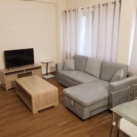 Lux & Cool Apartments Miaoyli Atenas Exterior foto